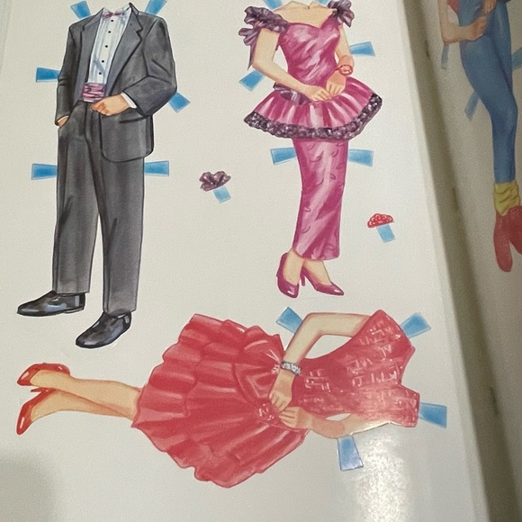 Golden Books vintage Prom Night Paper doll book - Picture 7 of 13